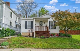 Cute bungalow for rent Columbia Tusculum