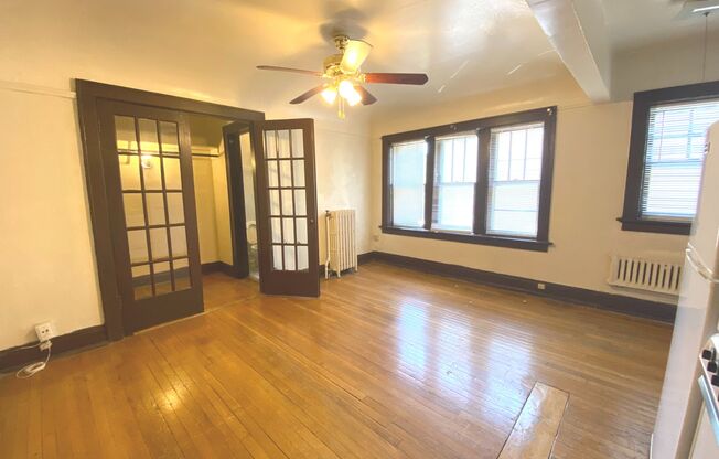 Studio, 1 bath, $775, Unit 303