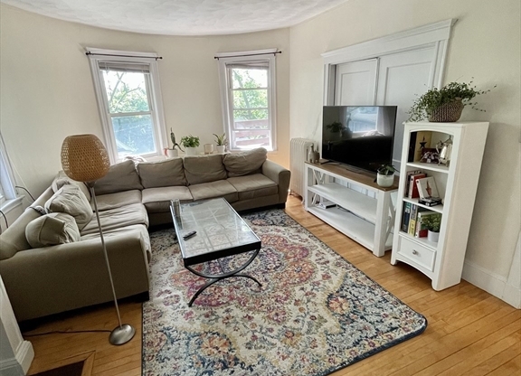 201 Rawson Rd Apt 1
