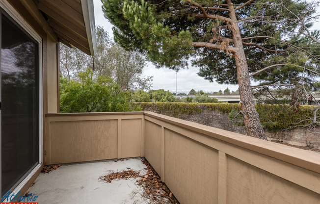 Lovely Condo | Washer/Dryer | Carport