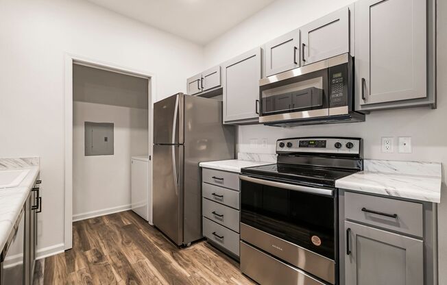 2 beds, 1 bath, 948 sqft, $1,750, Unit 173