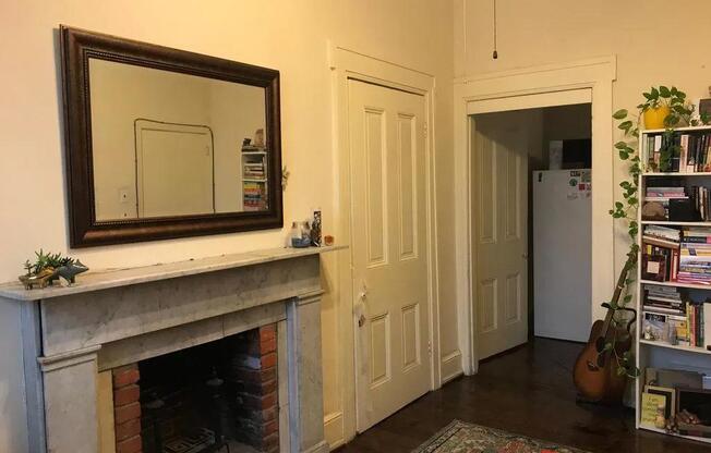 1 bed, 1 bath, 600 sqft, $1,425