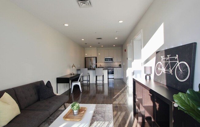 1 bed, 1 bath, 640 sqft, $2,950, Unit 315