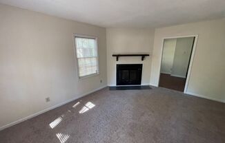 2 beds, 1 bath, $750, Unit 2257