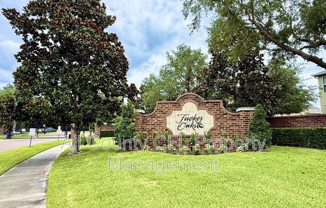 1535 BROKEN OAK DR