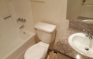 2 beds, 2 baths, 792 sqft, $2,250, Unit # 122