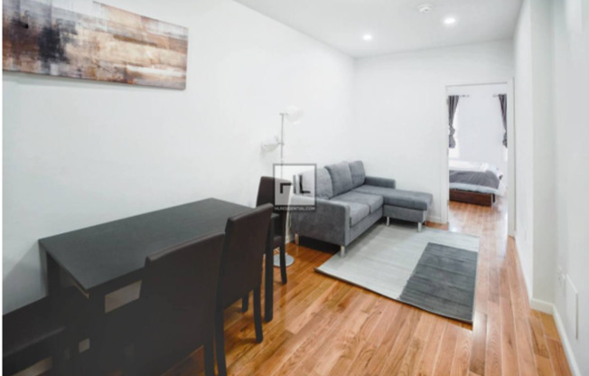 16 74 STEPHEN ST