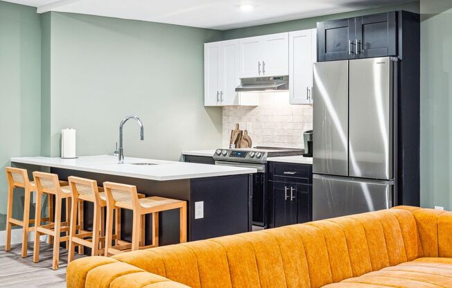 2 beds, 2 baths, 870 sqft, $1,795, Unit D03