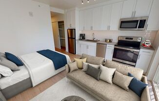 Studio, 1 bath, 370 sqft, $1,512, Unit 208