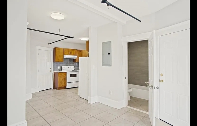 2 REDFIELD ST