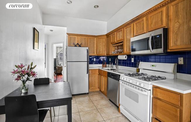 504 W 168 ST