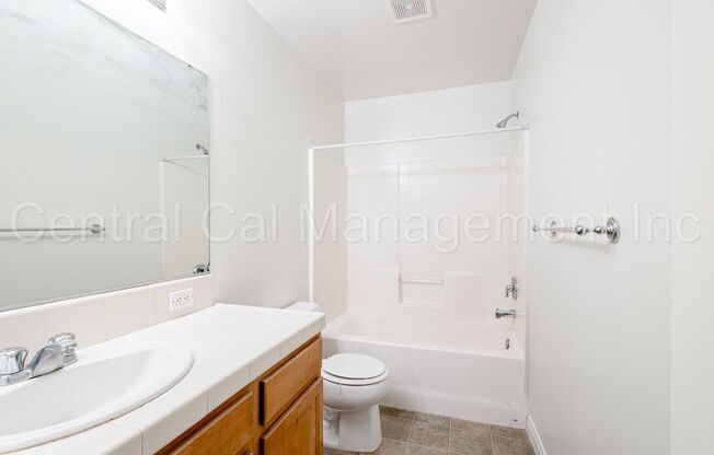 3 beds, 2 baths, $2,250