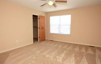 3 beds, 2 baths, 1,450 sqft, $1,995