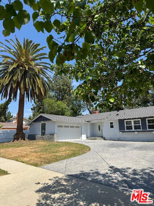 8408 FABLE AVE