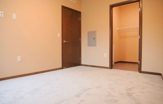 1 bed, 1 bath, 612 sqft, $1,485, Unit 223 - Grandview