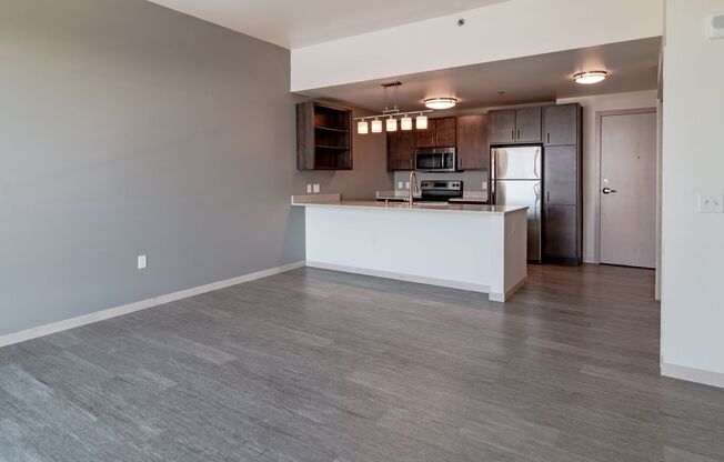 1 bed, 1 bath, 682 sqft, $1,860, Unit 0914