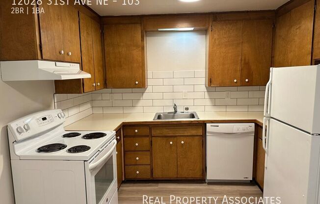 12028 31 AVE NE