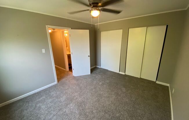 1 bed, 1 bath, 560 sqft, $650, Unit Apt J