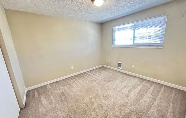 2 beds, 1.5 baths, 950 sqft, $1,895, Unit 226