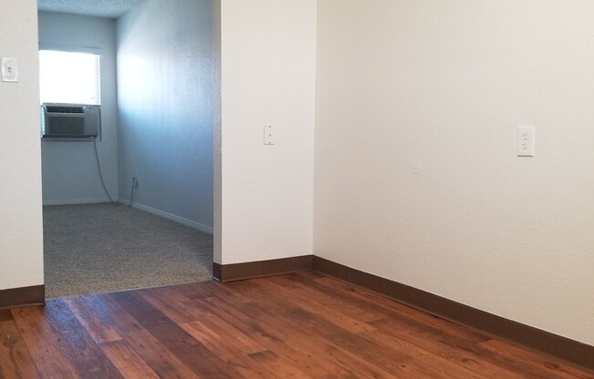 2 beds, 1 bath, 750 sqft, $1,925, Unit 239