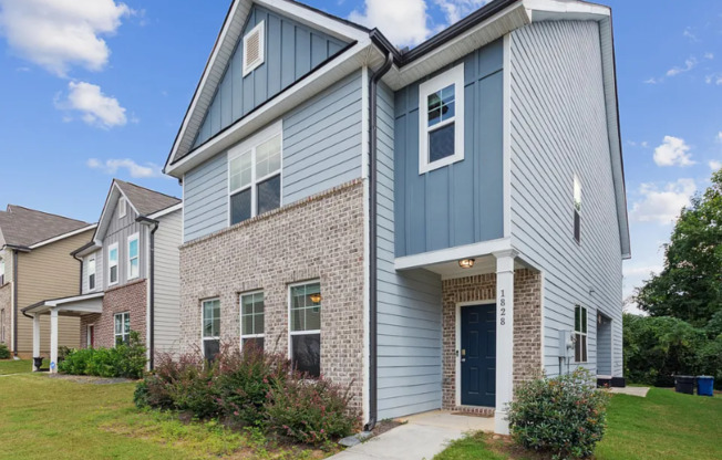 1828 LAUREL GRN WAY