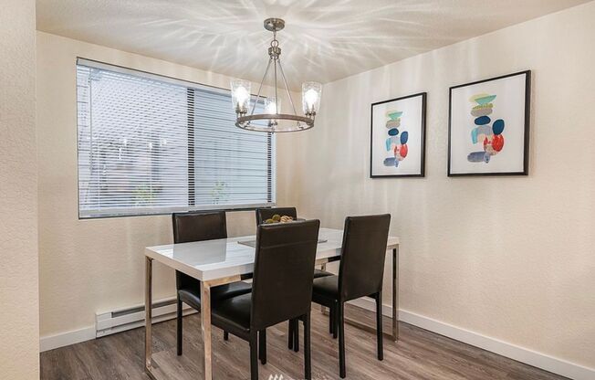 Light Filled Remodeled Condo w/ Secure Parking Included- Queen Anne