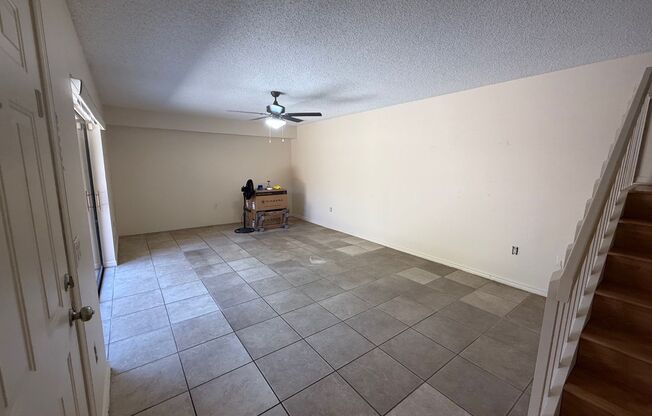 Elm Ct 5381