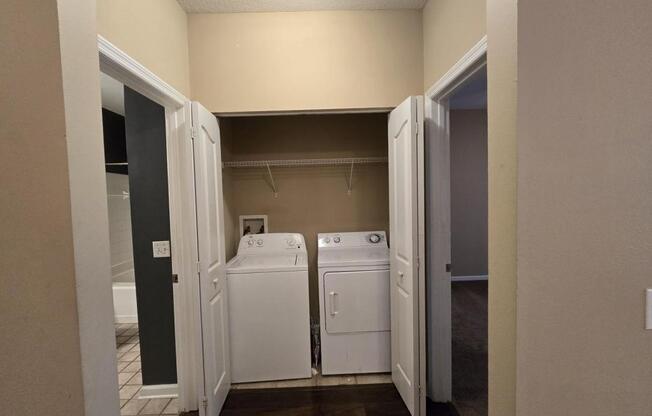 1 bed, 1 bath, $1,599, Unit UNIT # 8211