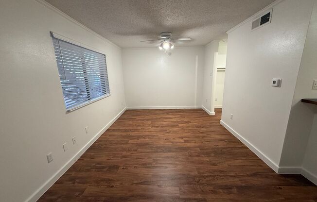 Studio, 1 bath, 400 sqft, $1,100, Unit 24F-104