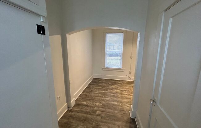 Studio, 1 bath, 320 sqft, $695, Unit 217 6th