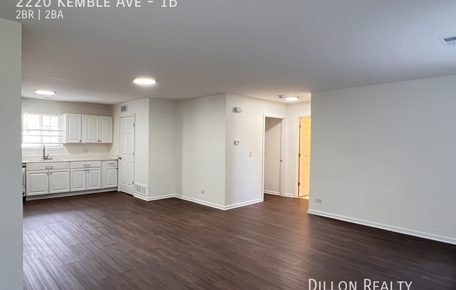 2220 KEMBLE AVE