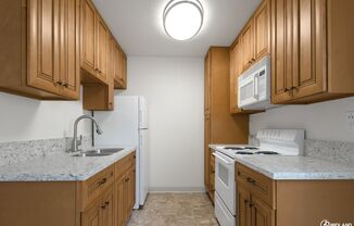1 bed, 1 bath, 590 sqft, $1,995, Unit 242