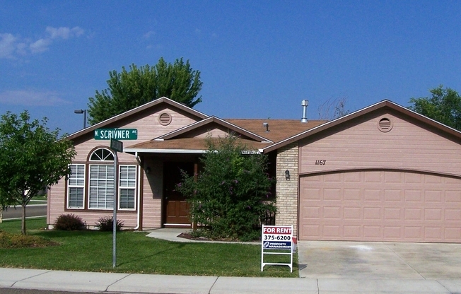 3 beds, 2 baths, $1,850