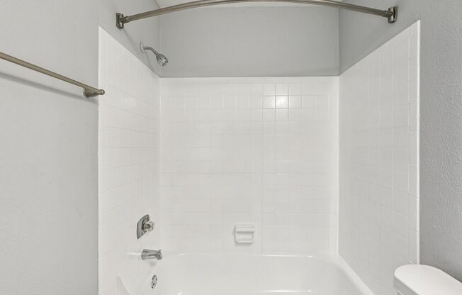 Studio, 1 bath, 450 sqft, $1,056, Unit 807