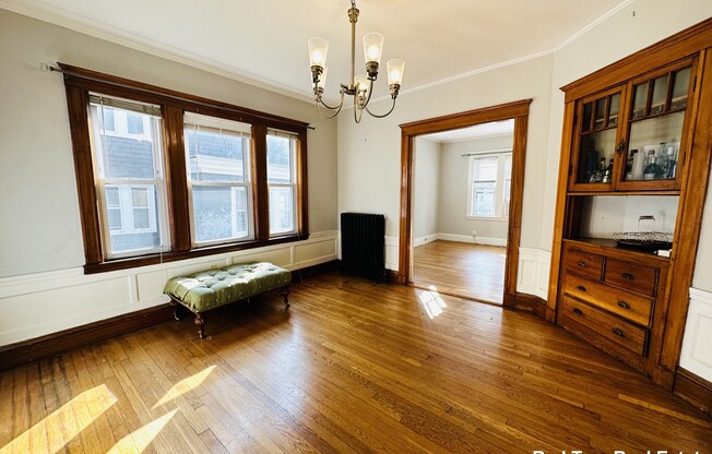 12 SAINT PETER ST