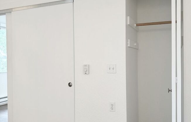 1 bed, 1 bath, 480 sqft, $1,450, Unit 404