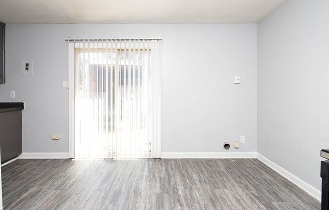 2 beds, 1.5 baths, $1,225, Unit 1106 Marble St. Apt. # D