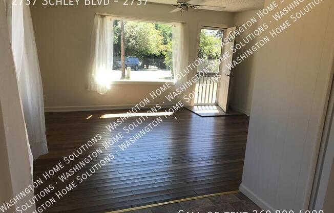 2737 SCHLEY BLVD