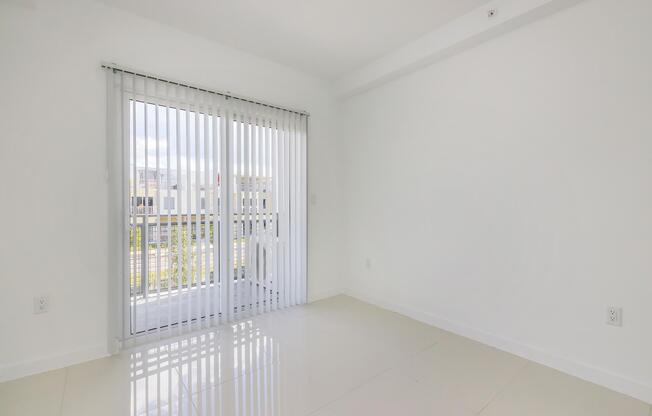 1 bed, 1 bath, 851 sqft, $2,055