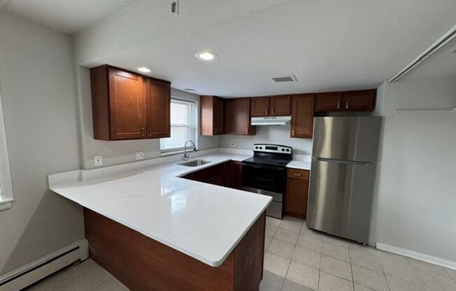 12710 Elm St & 12711 Highland Ave & 2645, 2647, 2649, 2651 W 127th Burr Oak