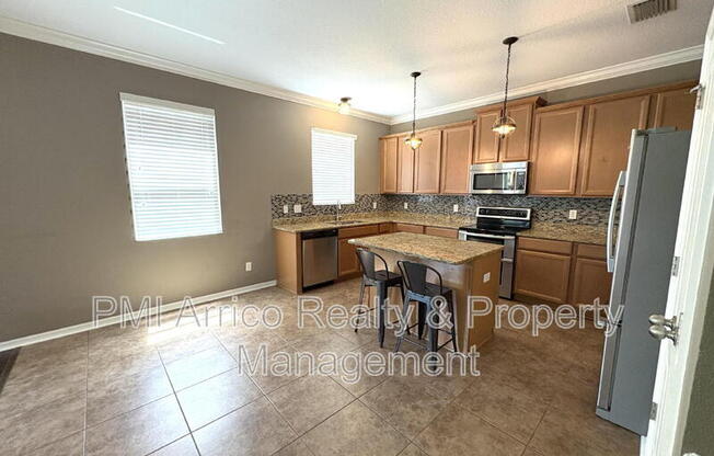 5822 TULIP FLOWER DR