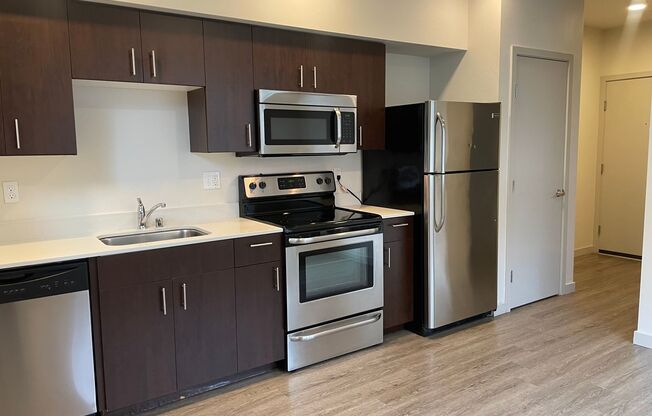 Studio, 1 bath, 267 sqft, $1,045, Unit 107