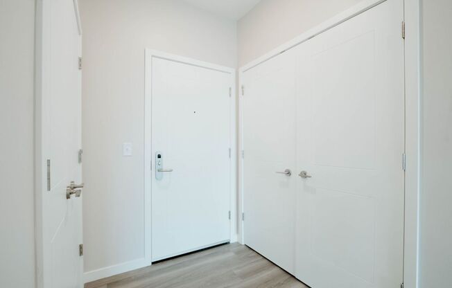 1 bed, 1 bath, 575 sqft, $1,299, Unit 408