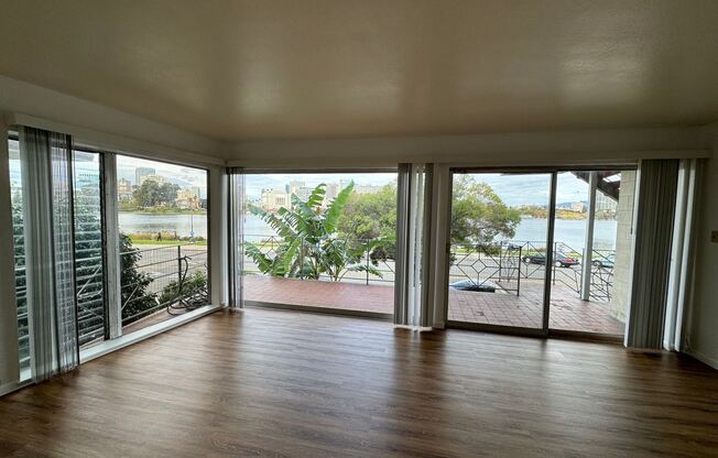 1420 Lakeshore Ave