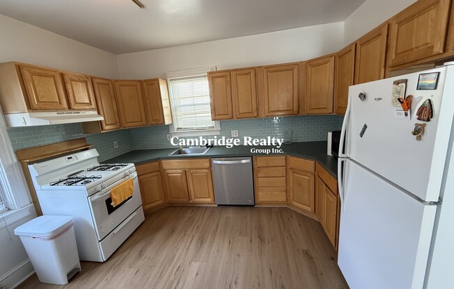 42 HOLYOKE RD
