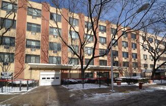 540 Roscoe