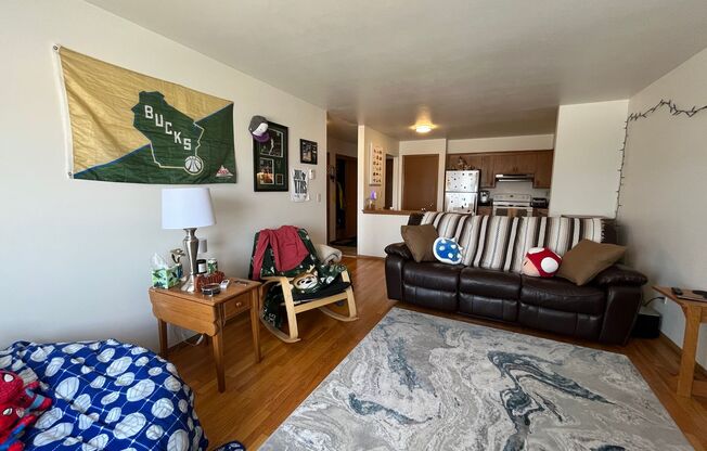 1 bed, 1 bath, $1,015, Unit 23
