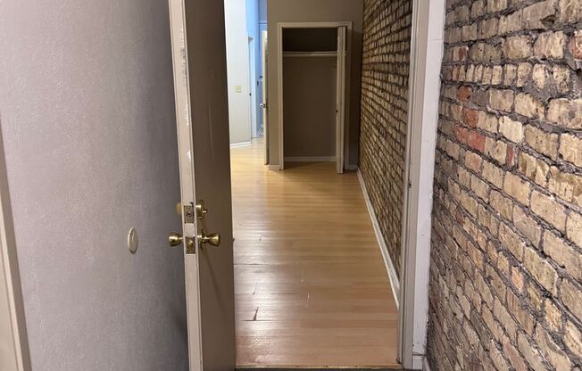 1 bed, 1 bath, $925, Unit 1726-01