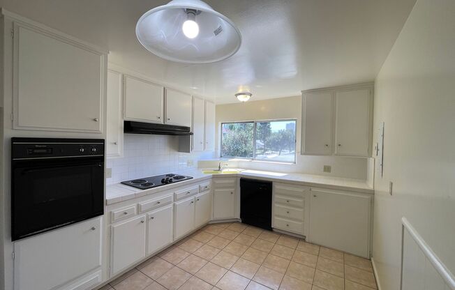 1 bed, 1 bath, 624 sqft, $1,795, Unit 304