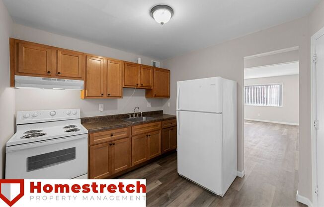 2 beds, 1 bath, $950, Unit Unit 4